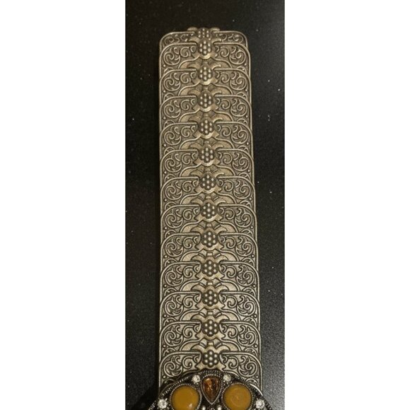 Vintage-Style Ornate Stretch Belt with Amber Cabochons - Picture 3 of 5